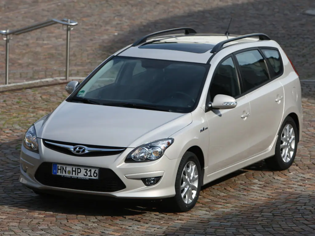 Hyundai i30 (FD) 1 поколение, рестайлинг, универсал (03.2010 - 03.2012)
